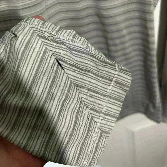 Eddie Bauer Women's Size Small Long Sleeve Shirt Gray/White Stripe. Layering. - Picture 5 of 9